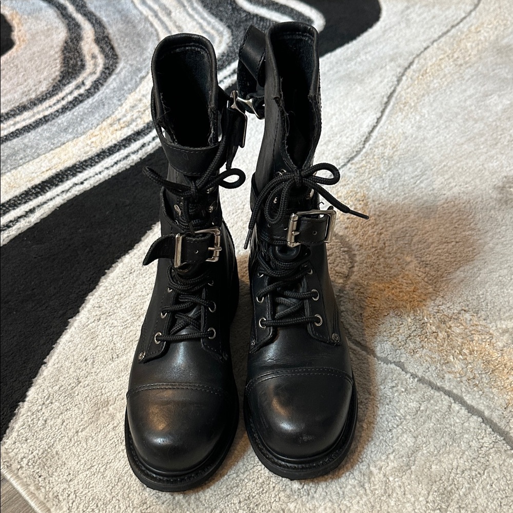 Harley Davidson Black Leather Women's Boots. Lace up, double buckle. Size 7